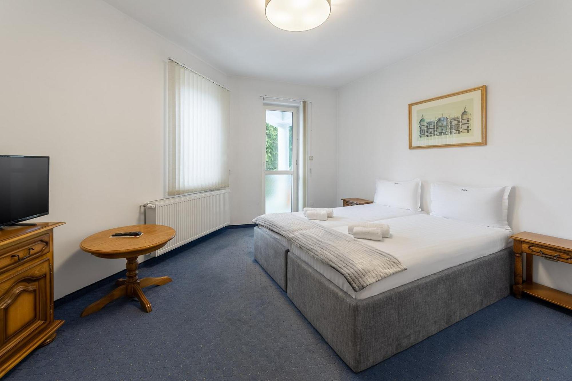 Genesis By Eden Hotel Predeal Exterior photo