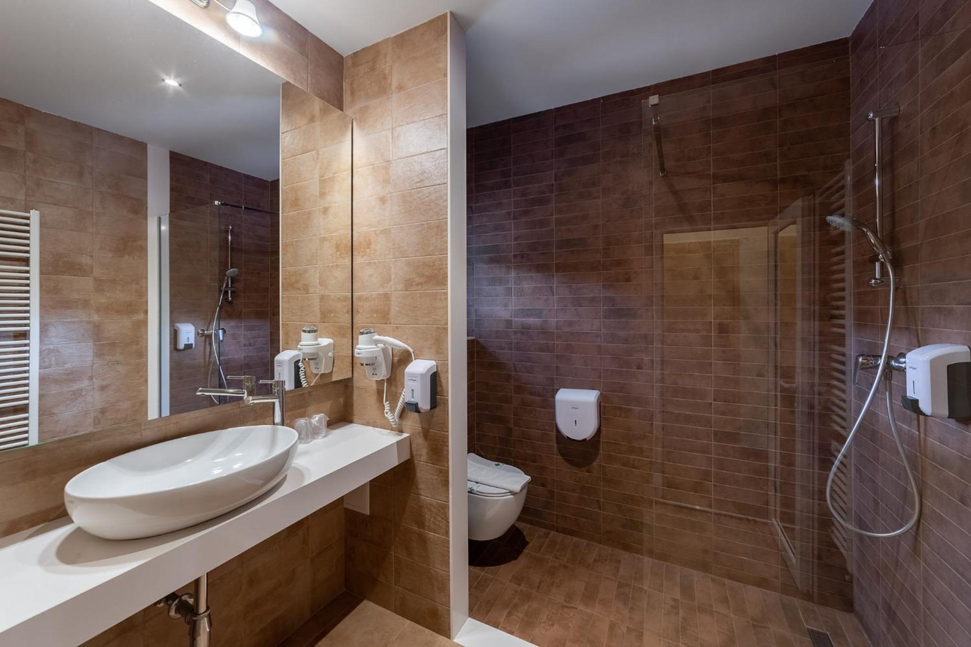 Genesis By Eden Hotel Predeal Exterior photo